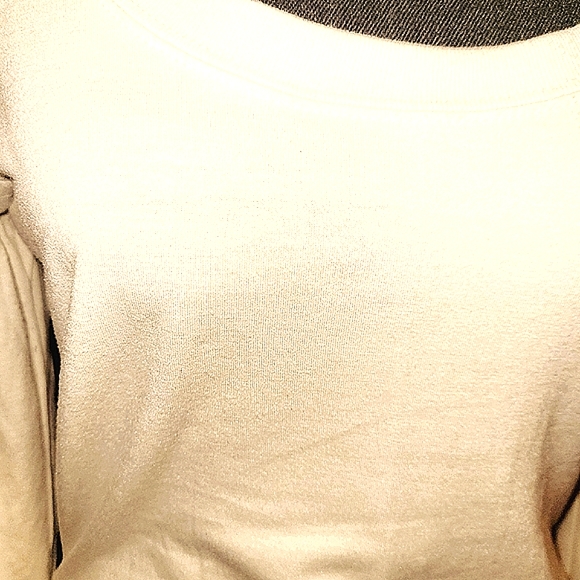 Guess Blouse - Picture 5 of 6